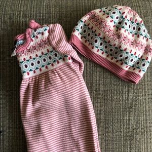 Tea Collection One piece sweater jumper w/ beanie